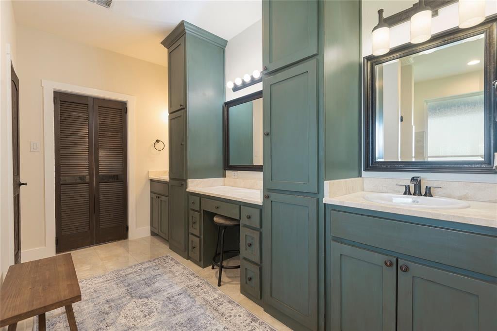 568 County Road 5025, Leonard, TX, 75452, USA, 4 Bedrooms Bedrooms, ,4 BathroomsBathrooms,Residential,Contingent,568 County Road 5025,21300015