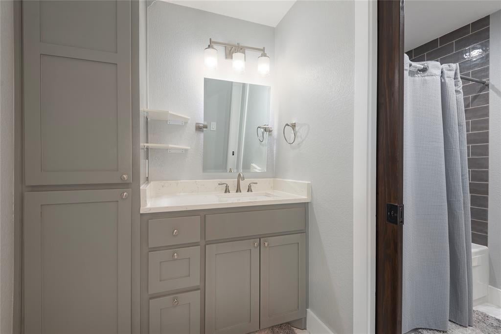 568 County Road 5025, Leonard, TX, 75452, USA, 4 Bedrooms Bedrooms, ,4 BathroomsBathrooms,Residential,Contingent,568 County Road 5025,21300015