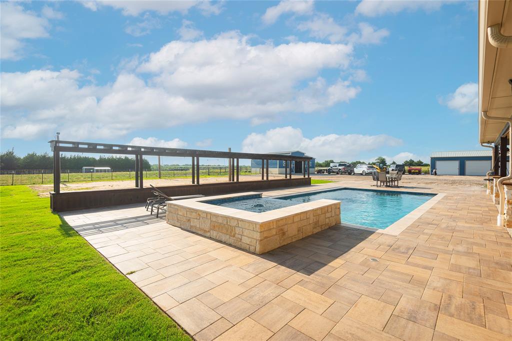 568 County Road 5025, Leonard, TX, 75452, USA, 4 Bedrooms Bedrooms, ,4 BathroomsBathrooms,Residential,Contingent,568 County Road 5025,21300015