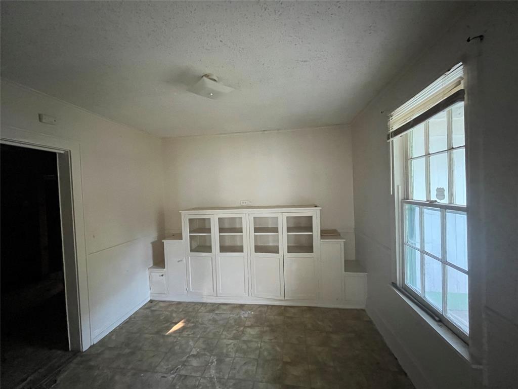 3543 Lillian Street