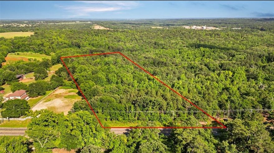 This 7.91-acre wooded tract in Smith County offers the perfect mix of privacy and convenience, located just minutes from Tyler State Park and Interstate 20. With no known restrictions, this property is ideal for a custom home, cabin, or weekend retreat. Enjoy mature trees, gentle terrain, and easy access to Tyler and surrounding areas. Whether you're looking to build or invest, this is a rare opportunity in a prime East Texas location.