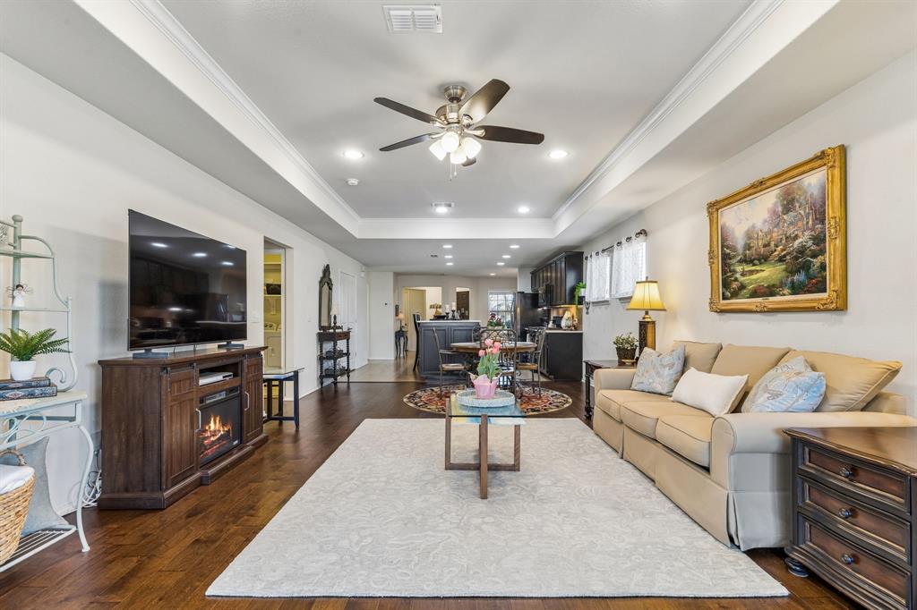 Frisco Lakes By Del Webb Villa - Residential