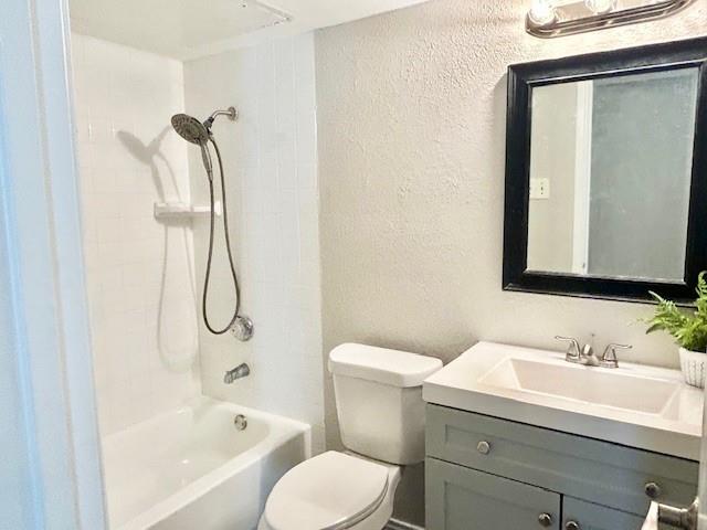 Hillcrest Hollows Condos - Residential