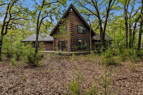 Photo of 1912 County Road 2293, Quinlan, TX 75474 (MLS # 21235070)