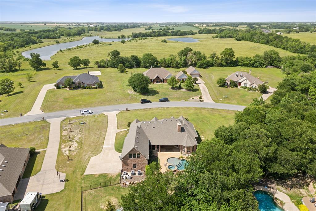 301 Harrison Circle