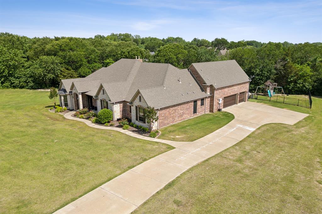 301 Harrison Circle