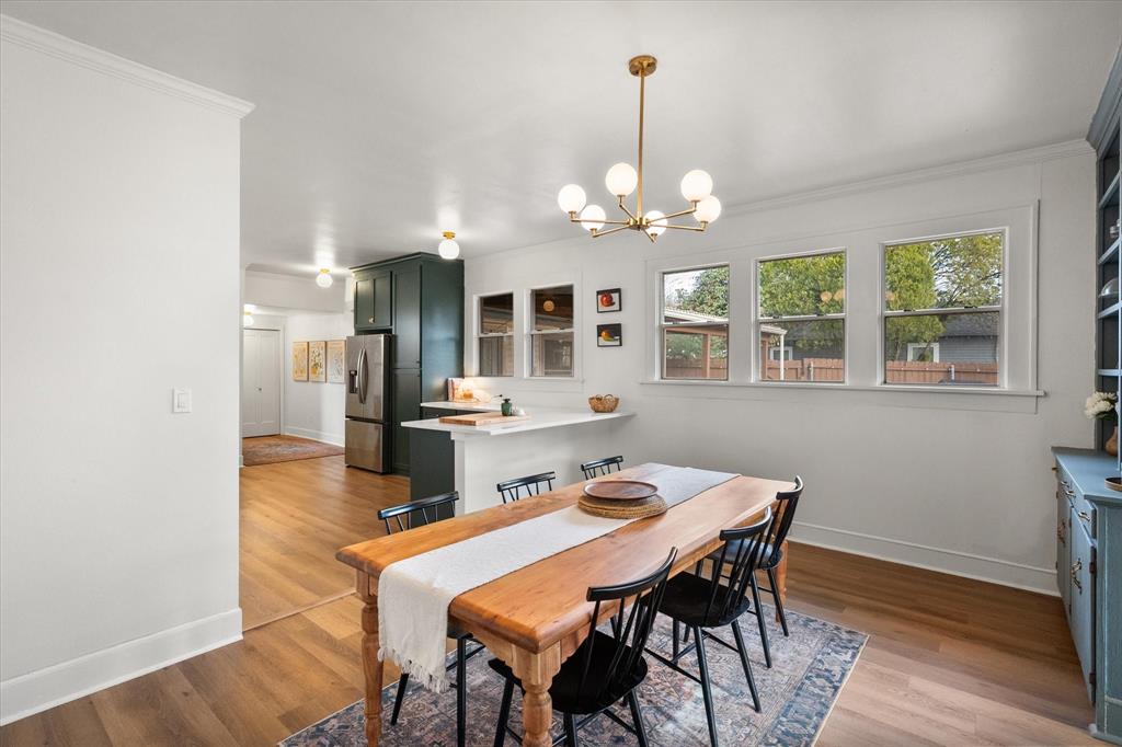 University-Rev - Residential