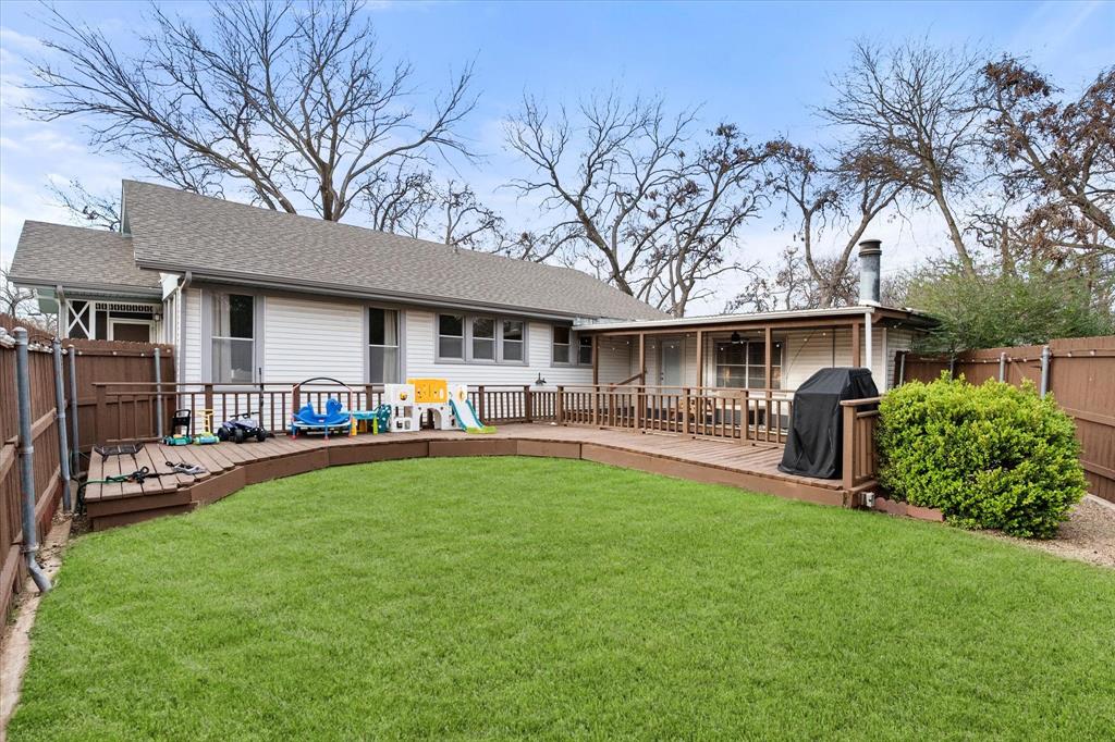 University-Rev - Residential