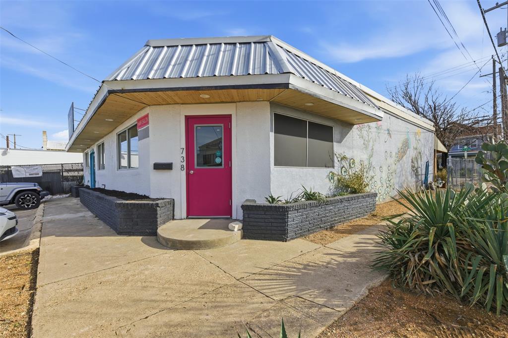 George Bryans 3rd Oak Cliff - Commercial Sale