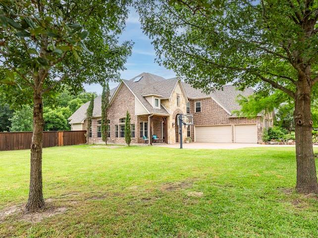 1601 Chessington Lane