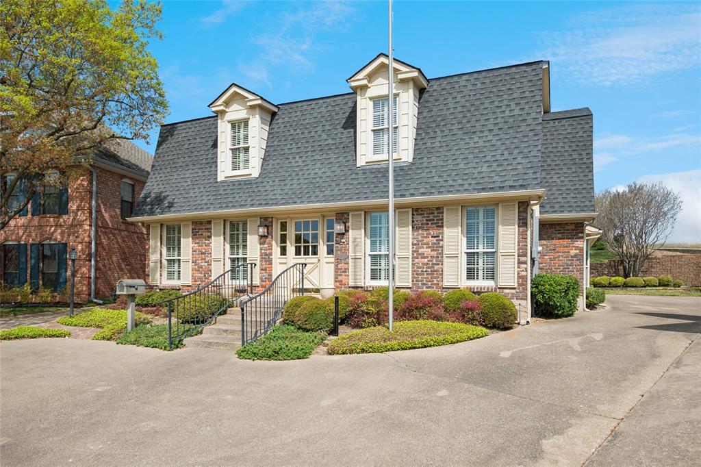 2723 Lawtherwood Court