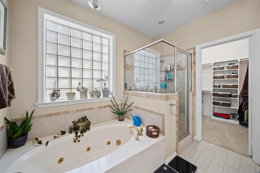 Runaway Bay - Residential