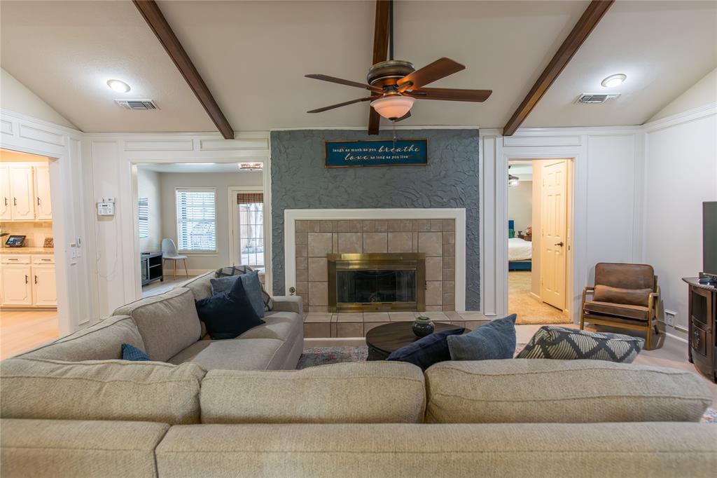 2725 Regal Road