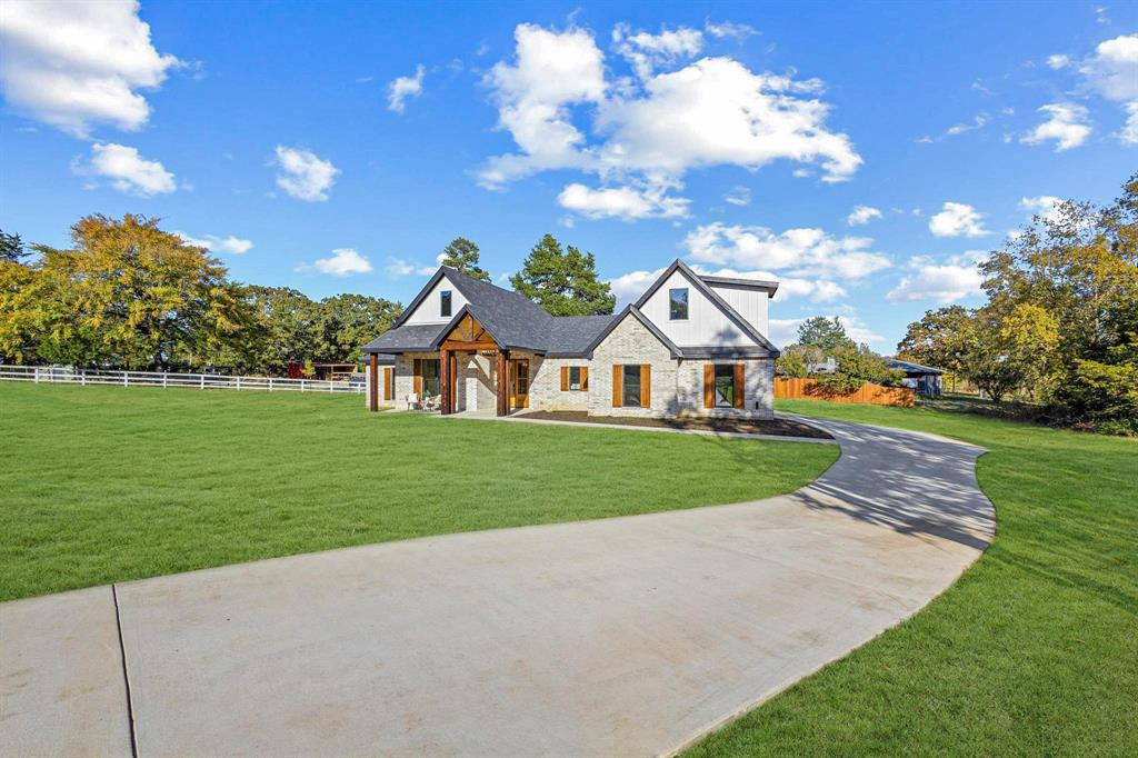 4 TEXOMA FIRST - Residential