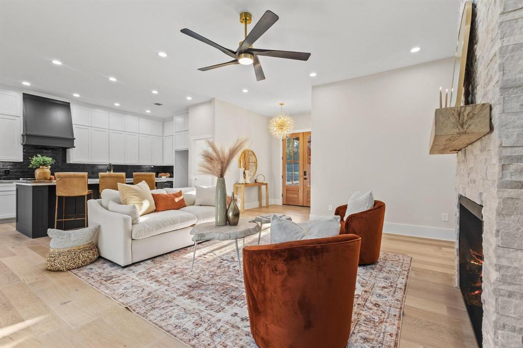 4 TEXOMA FIRST - Residential