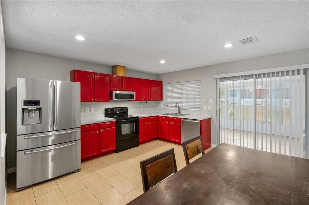 Lake Port Village Add - Residential Lease