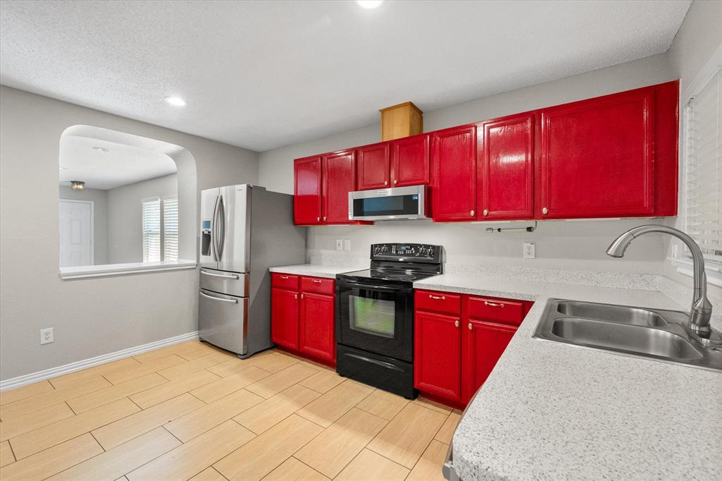 Lake Port Village Add - Residential Lease