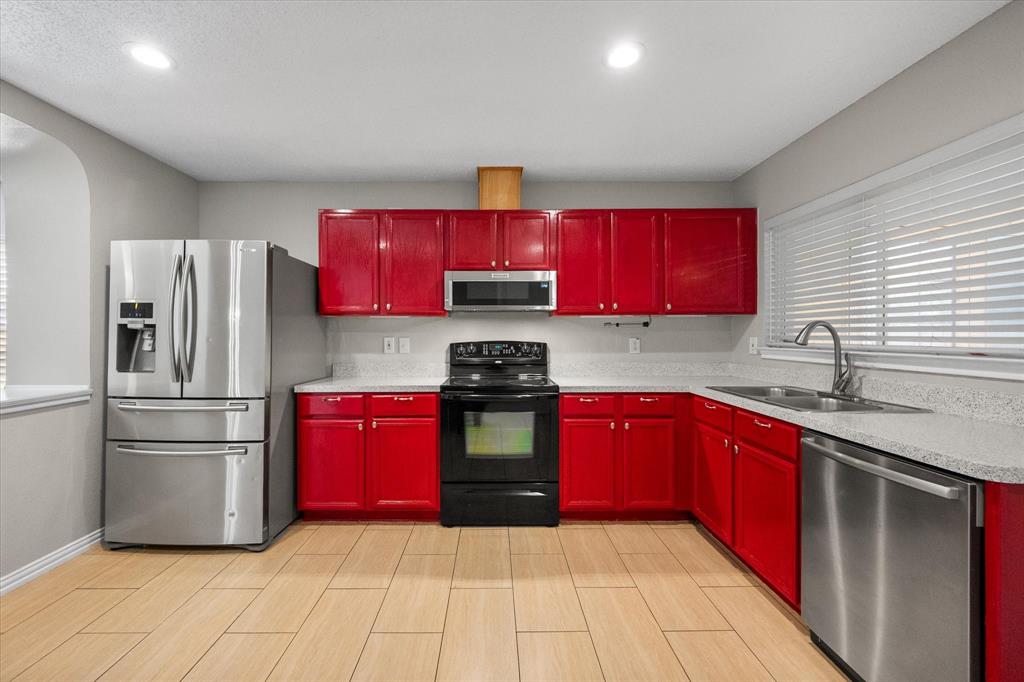 Lake Port Village Add - Residential Lease