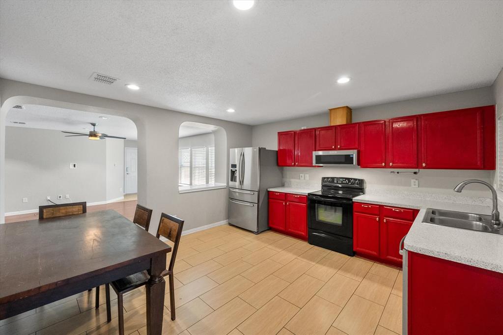 Lake Port Village Add - Residential Lease