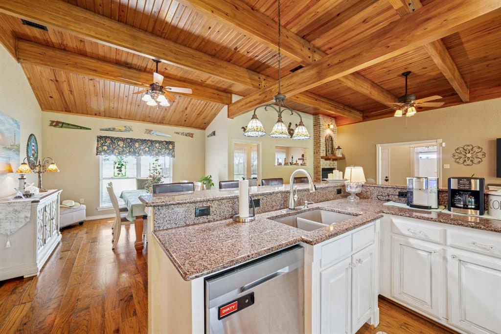 7921 County Road 915b