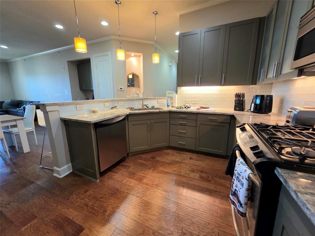 Sandage Condo - Residential Lease