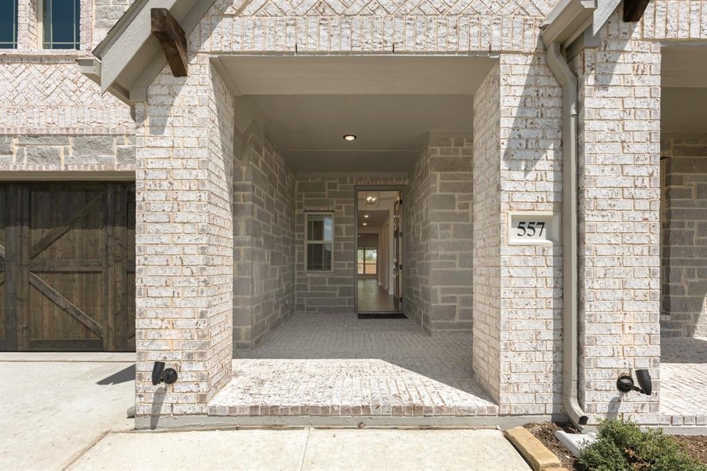 557 Red Maple Road
