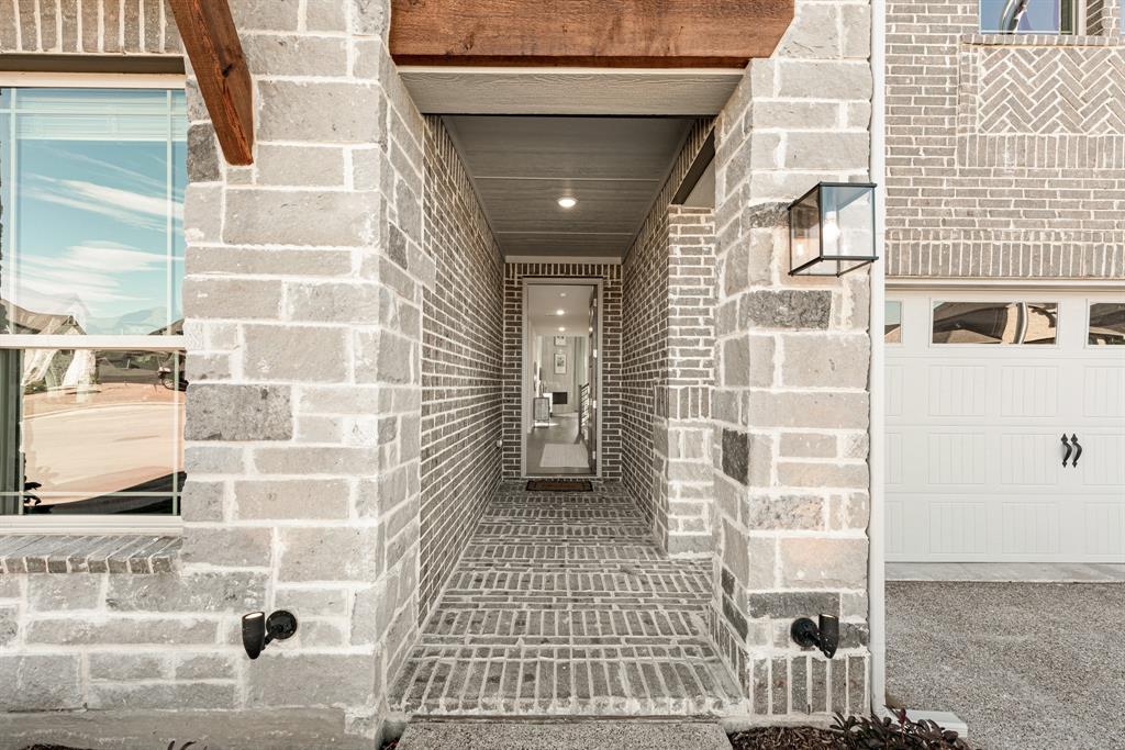 2312 River Trail