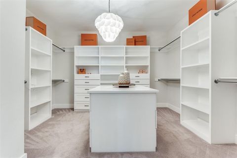 Tiny photo for 5516 Miller Avenue, Dallas, TX 75206 (MLS # 21035584)