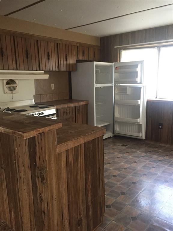 Jones - Commercial Sale