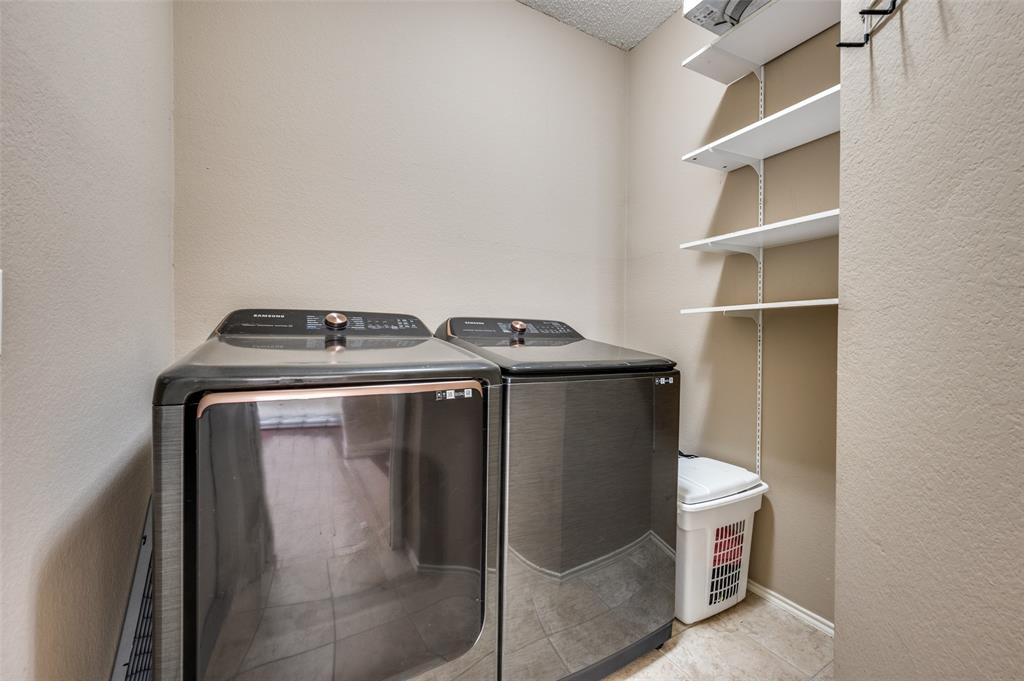 Thousand Oaks Ph II - Residential