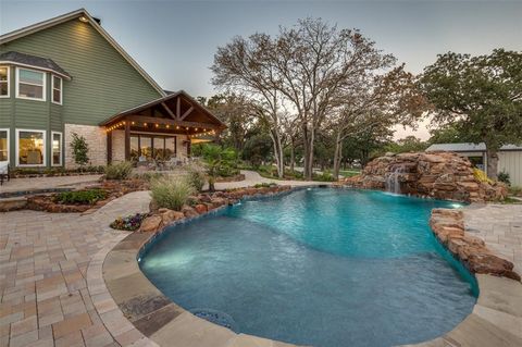 Tiny photo for 1042 Cardinal Drive, Bartonville, TX 76226 (MLS # 20936284)