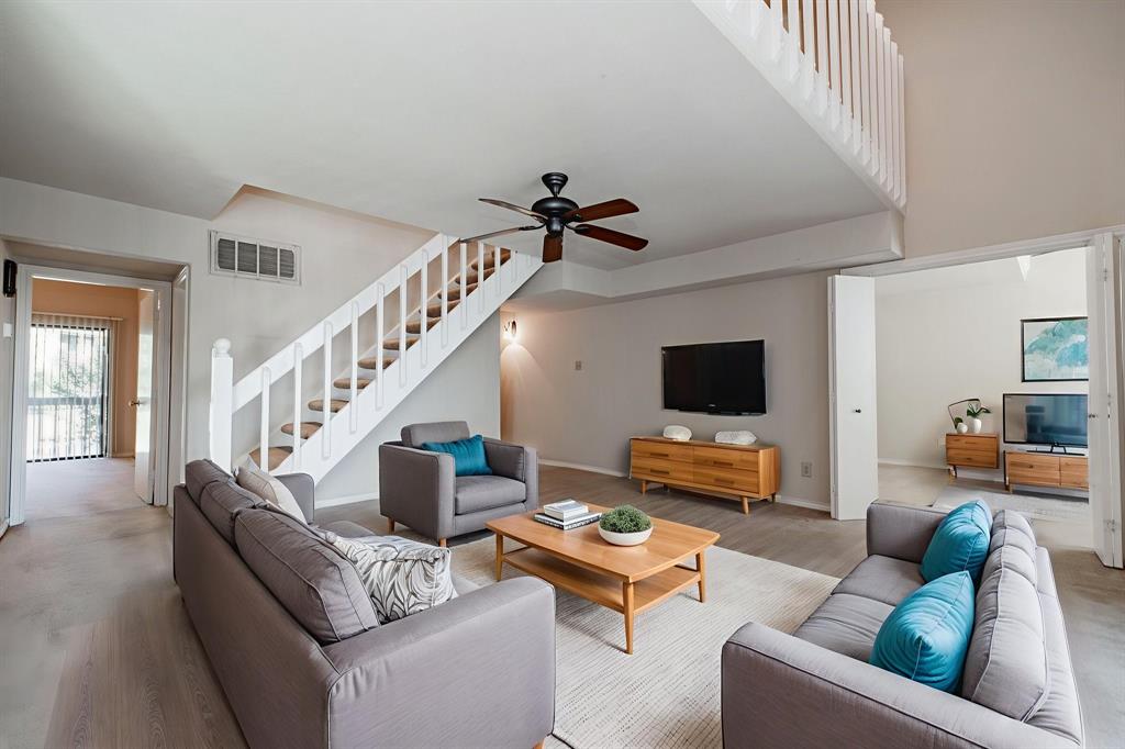 1106 Signal Ridge Place