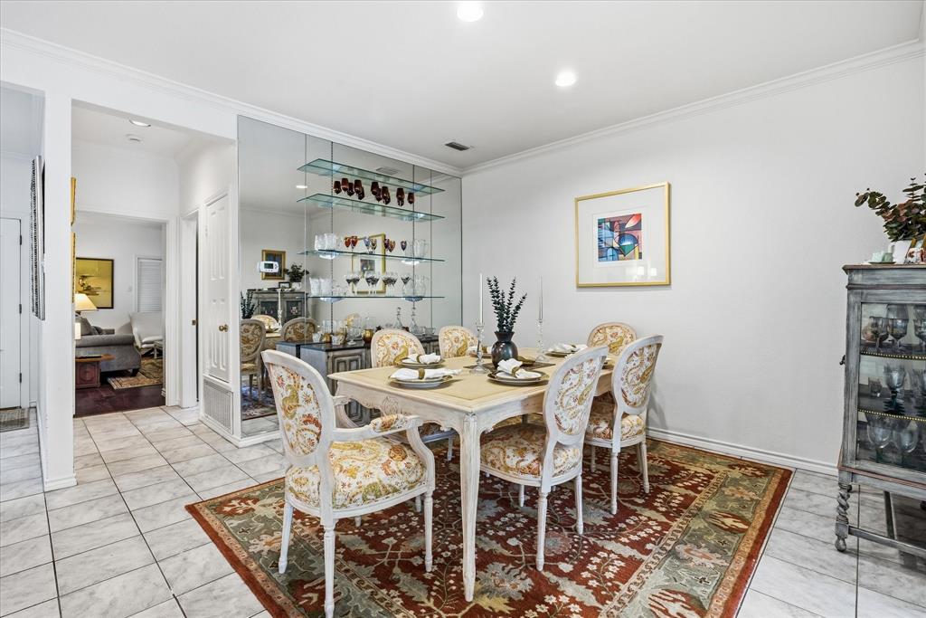 12277 Montego Plaza