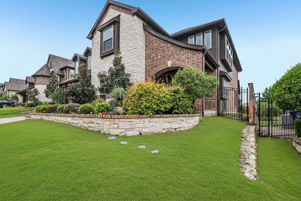 1310 Divine Rose Way