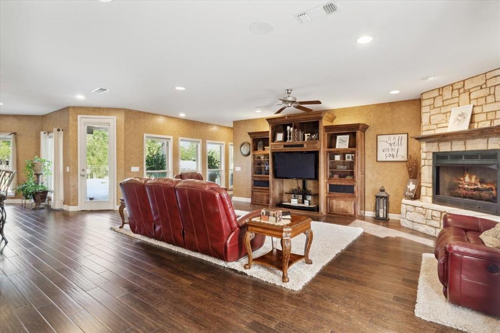 A1177 - J L BRODIE SURVEY - Residential