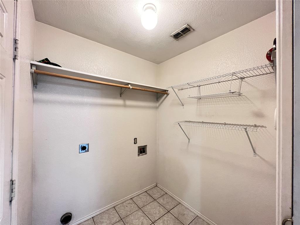 Rentz Place - Residential Lease