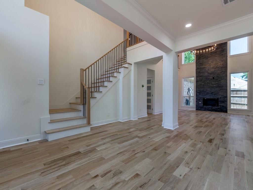 4900 Clove Court