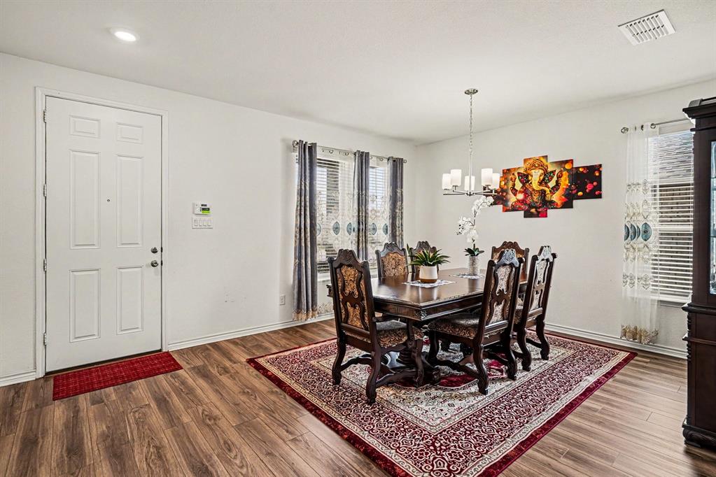 8825 Landergin Mesa Drive