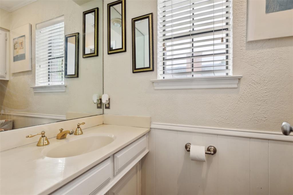 5503 Royal Gardens Add - Residential