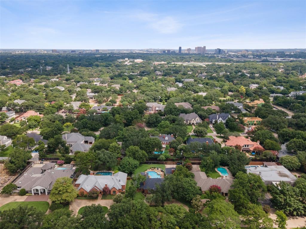 5503 Royal Gardens Add - Residential