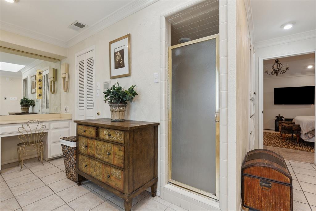 5503 Royal Gardens Add - Residential