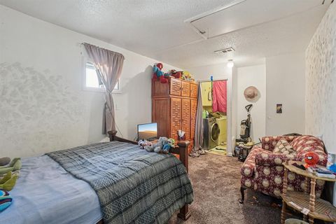 Tiny photo for 3737 Willing Avenue, Fort Worth, TX 76110 (MLS # 21195652)