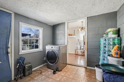 Tiny photo for 3737 Willing Avenue, Fort Worth, TX 76110 (MLS # 21195652)