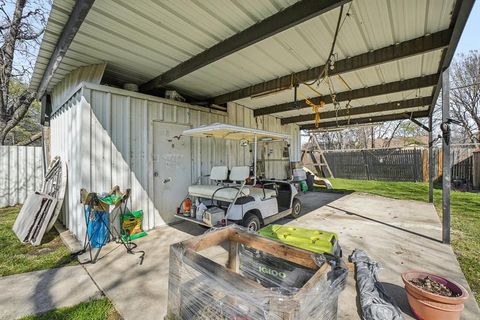 Tiny photo for 3737 Willing Avenue, Fort Worth, TX 76110 (MLS # 21195652)