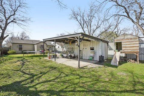 Tiny photo for 3737 Willing Avenue, Fort Worth, TX 76110 (MLS # 21195652)