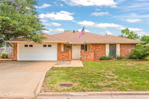 Photo of 7641 John Carroll Drive, Abilene, TX 79606 (MLS # 21309832)