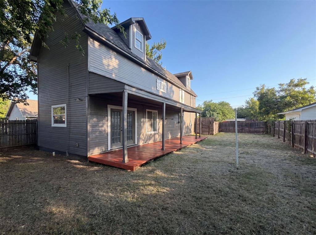 4526 S Horseshoe Trail