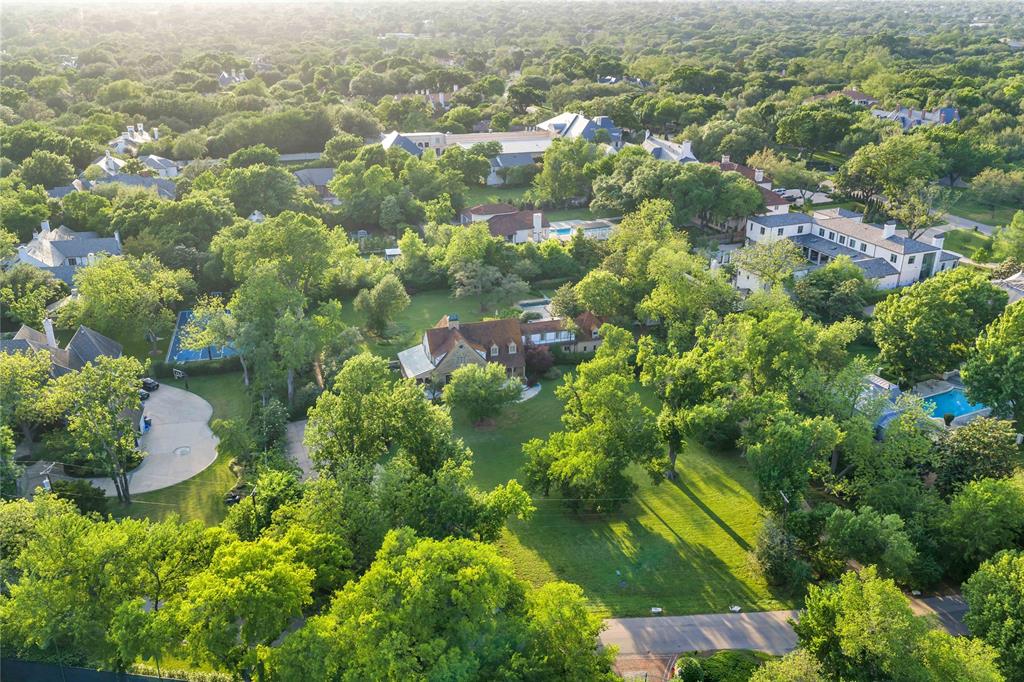 9333 Meadowbrook Drive