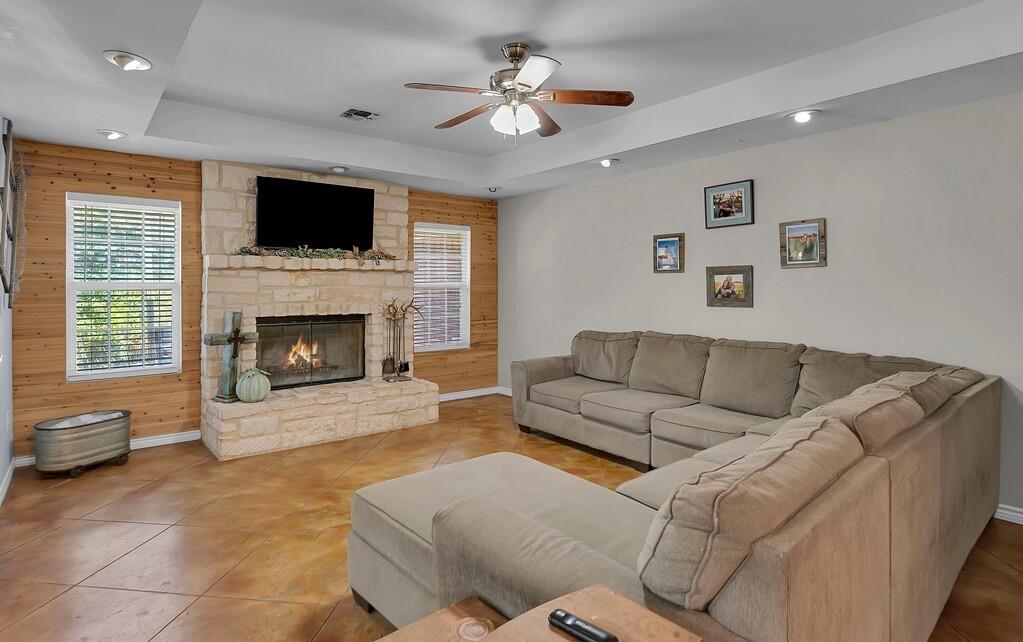 3287 Rosenthal Parkway