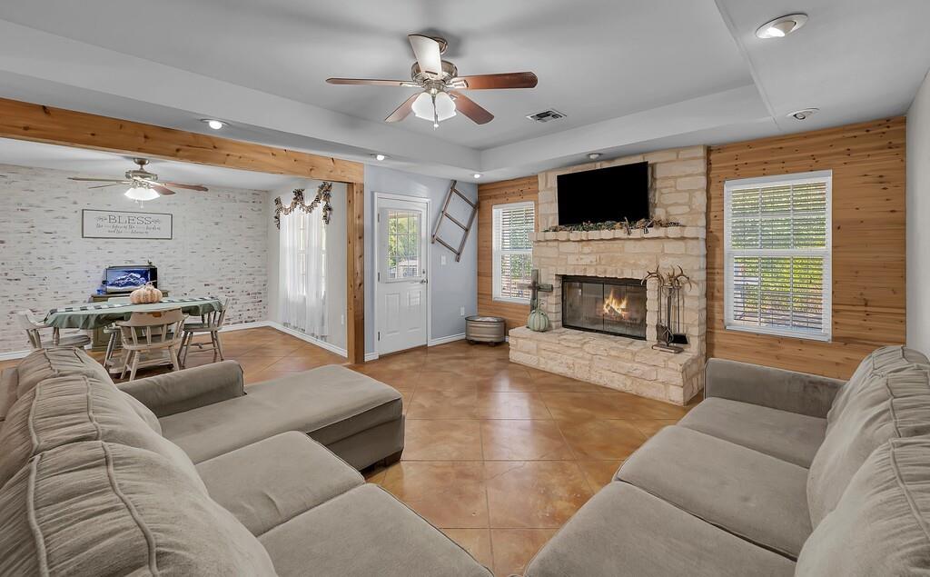 3287 Rosenthal Parkway